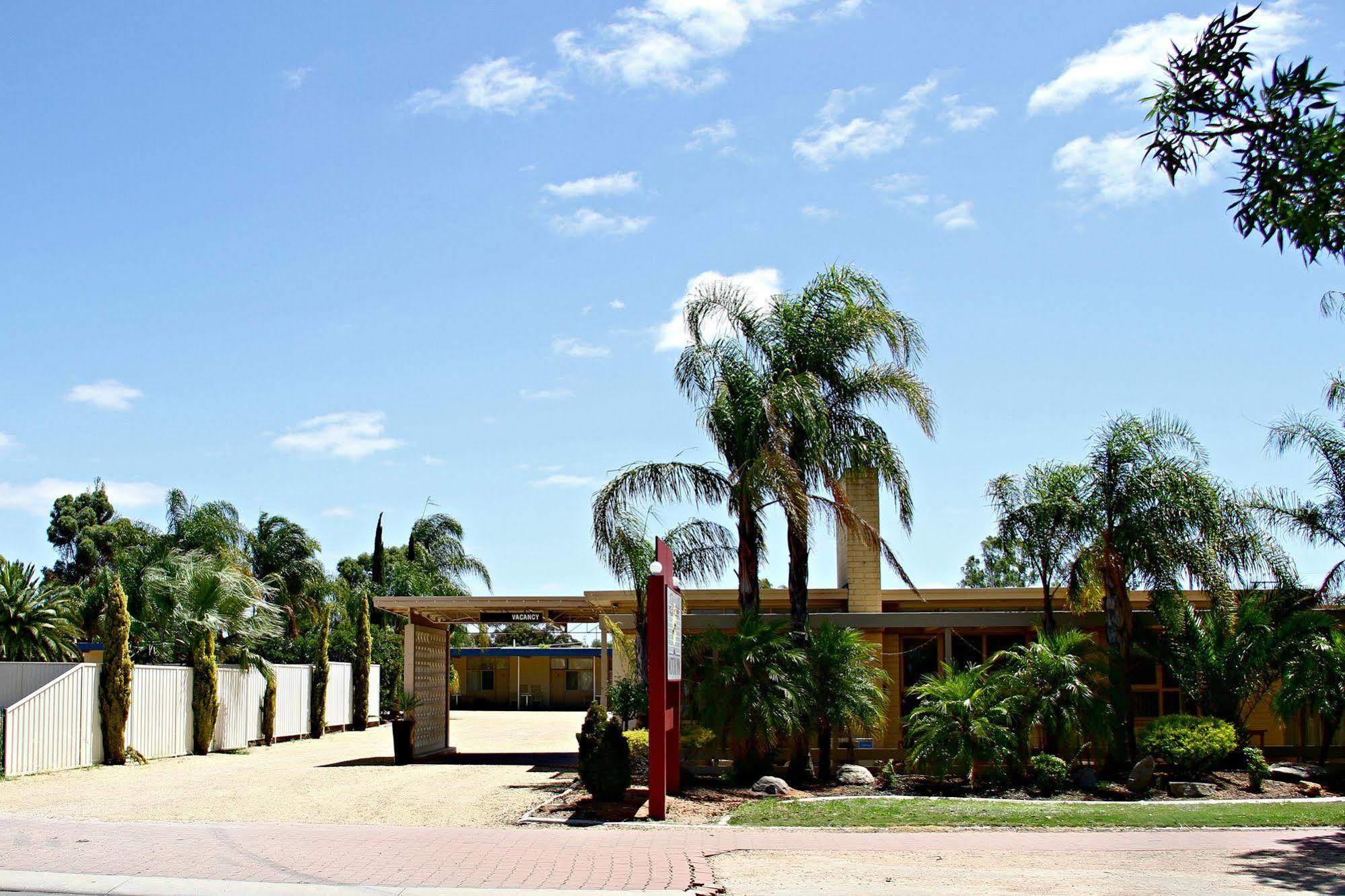 Renmark Motor Inn Екстер'єр фото