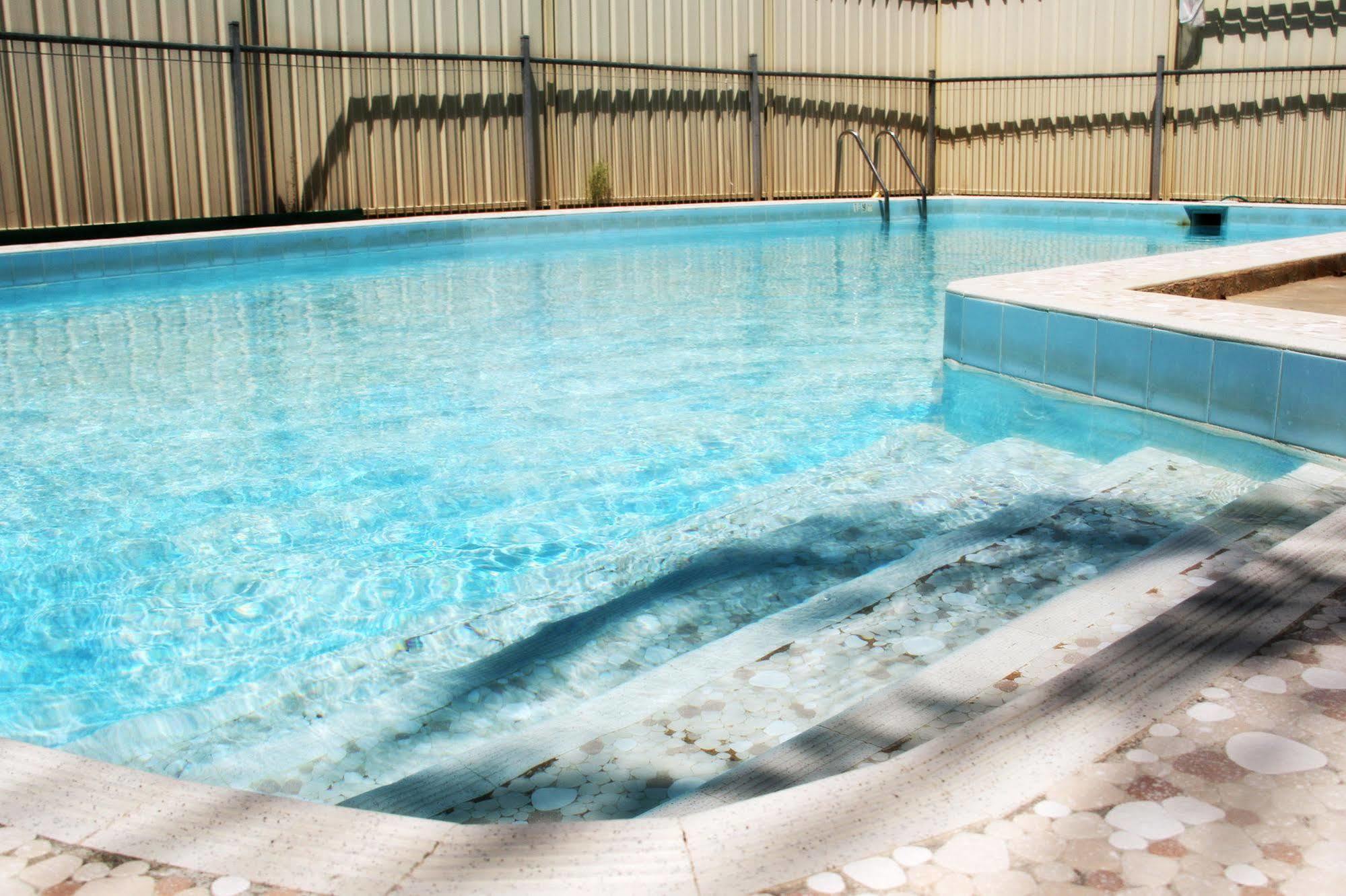 Renmark Motor Inn Екстер'єр фото