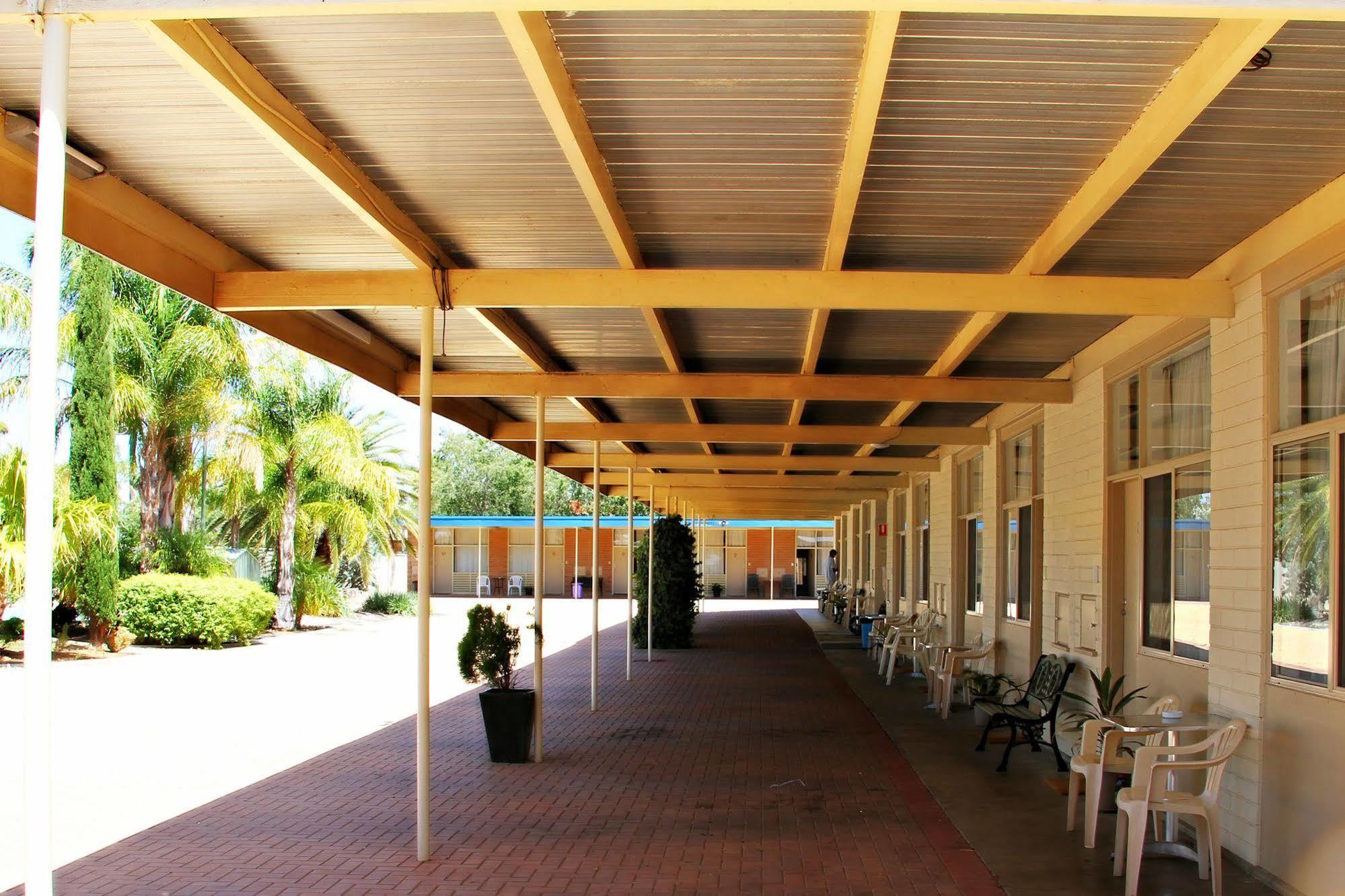 Renmark Motor Inn Екстер'єр фото